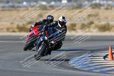 media/Jan-09-2022-SoCal Trackdays (Sun) [[2b1fec8404]]/Turn 11 (935am)/